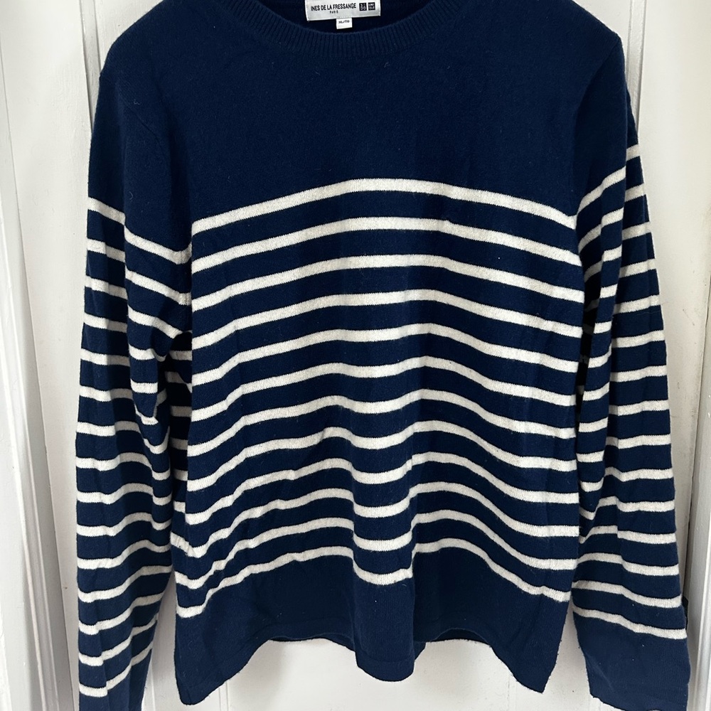 Uniqlo Women's Cashmere Crewneck Sweater in Navy and White Stripes